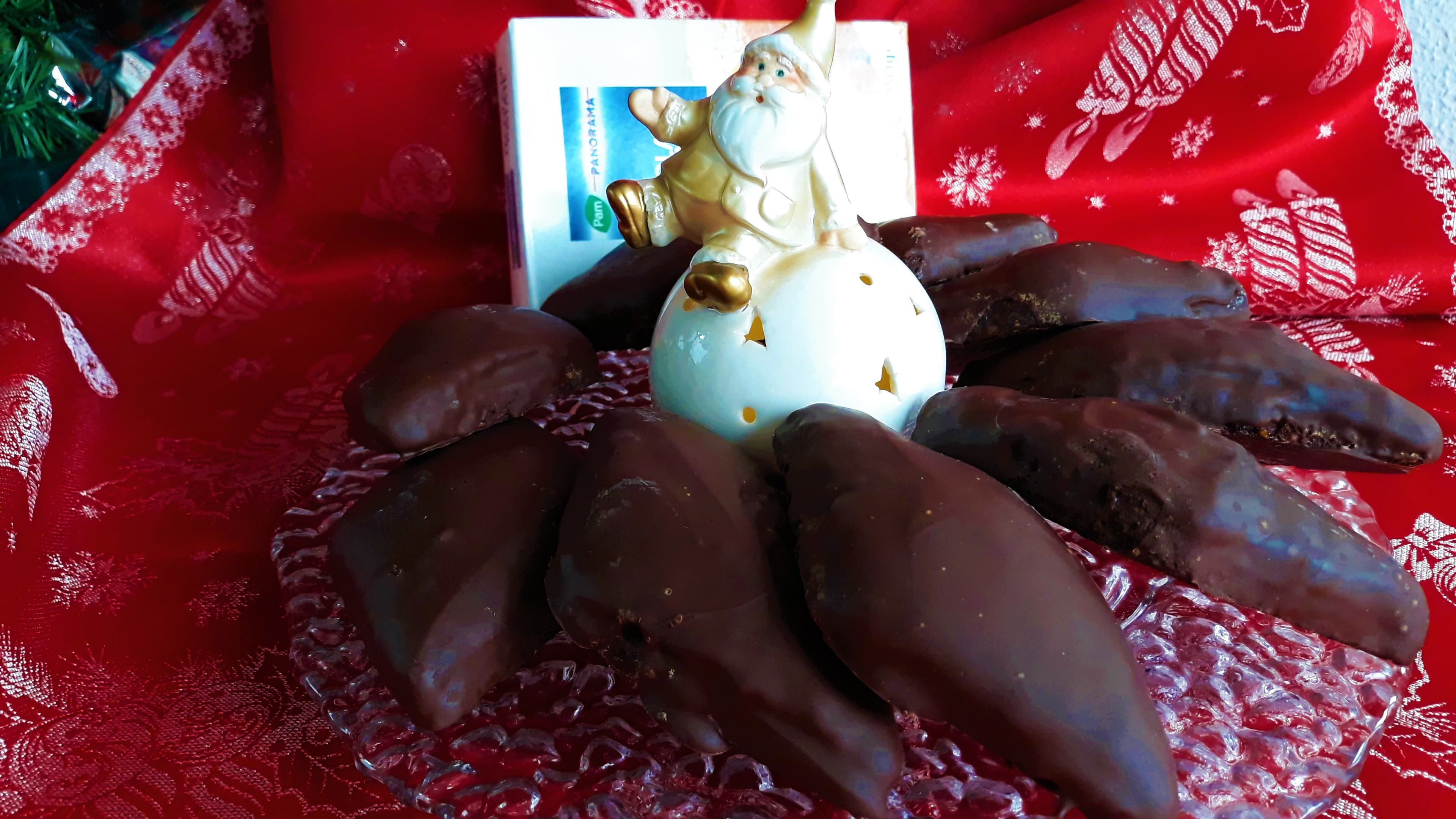 Mostaccioli con cuore morbido di albicocca