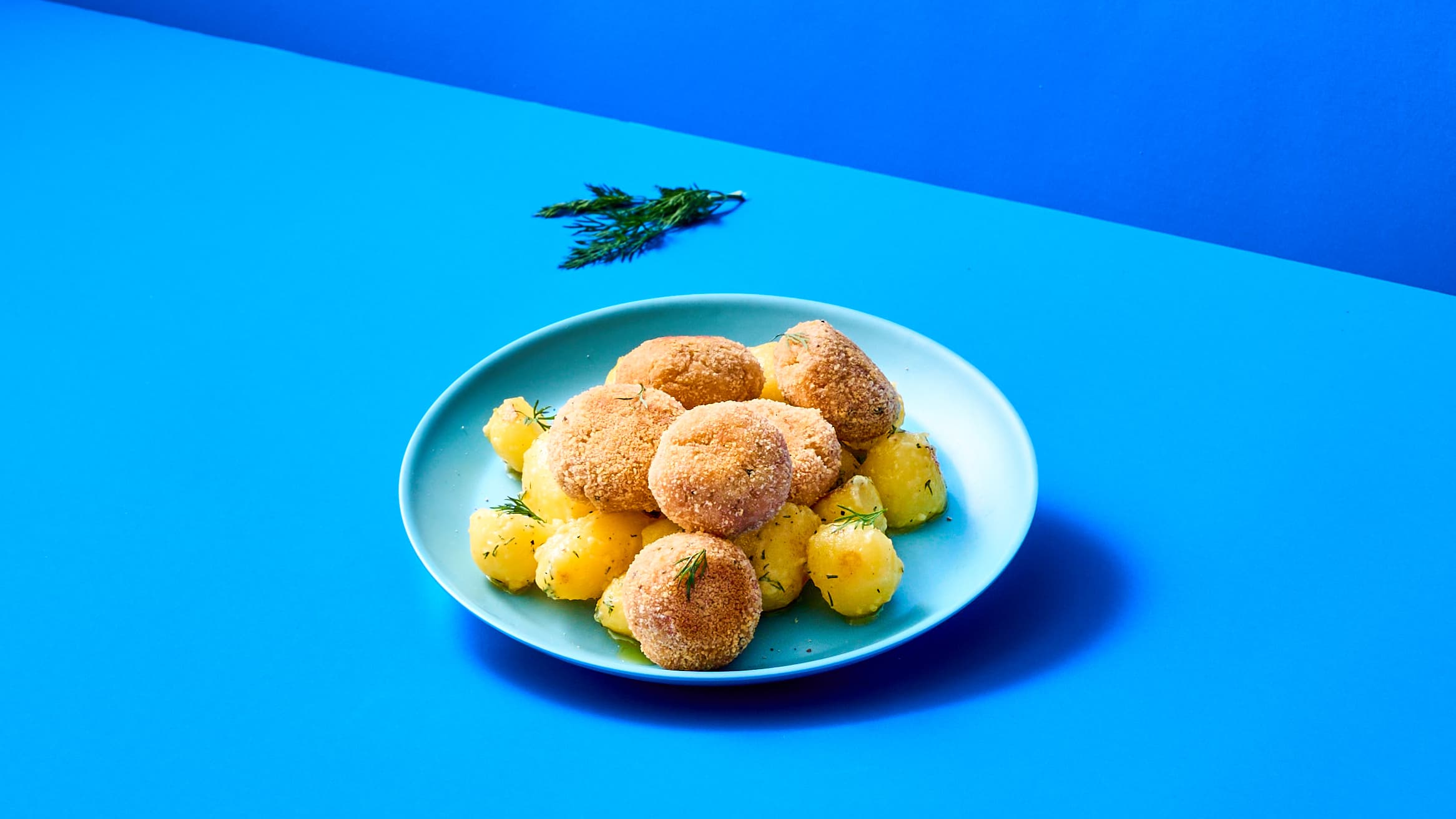 Polpette di Salmone e Merluzzo con patate, maionese e aneto