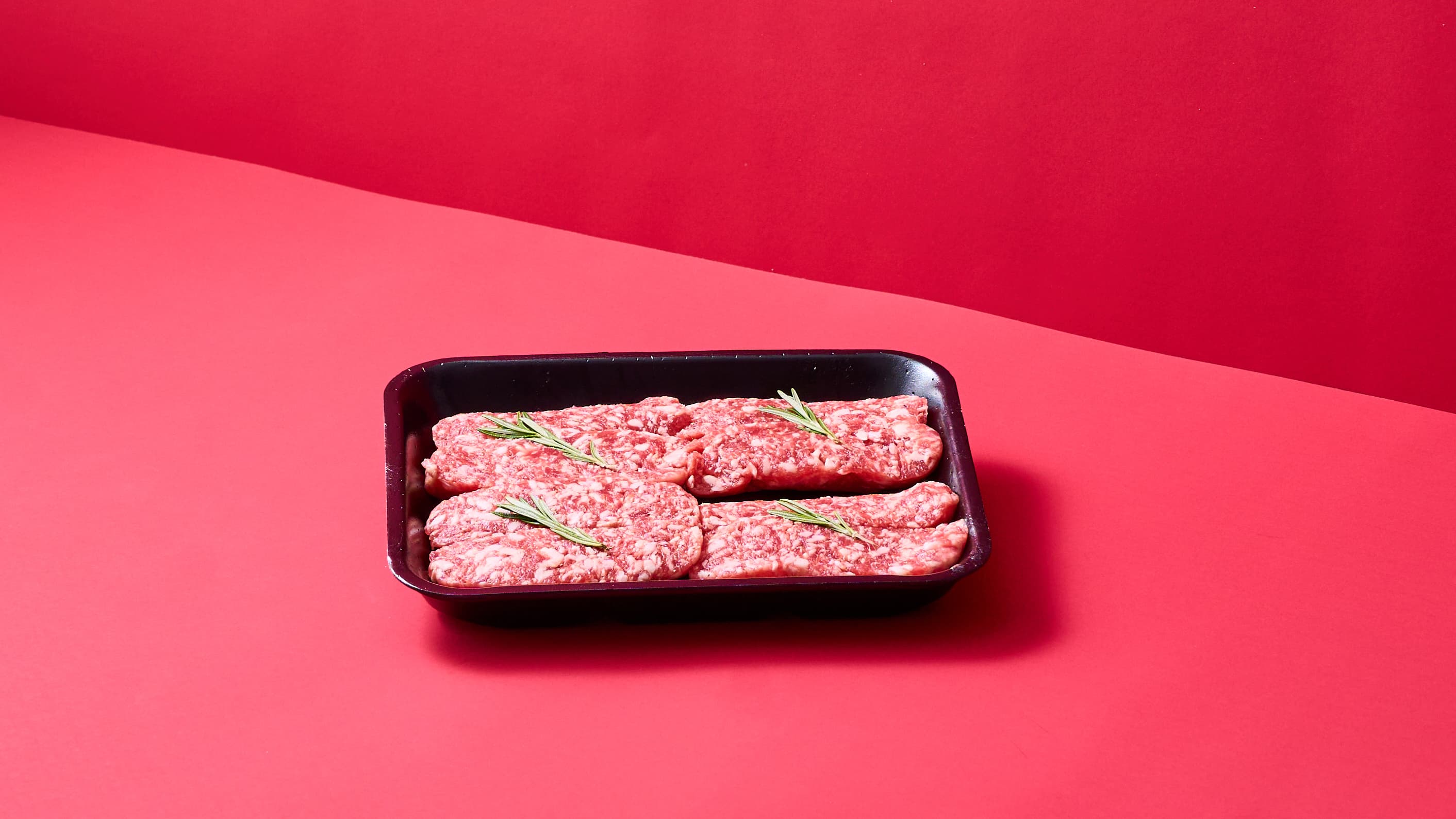 Salamella per griglia con rosmarino e patate al forno