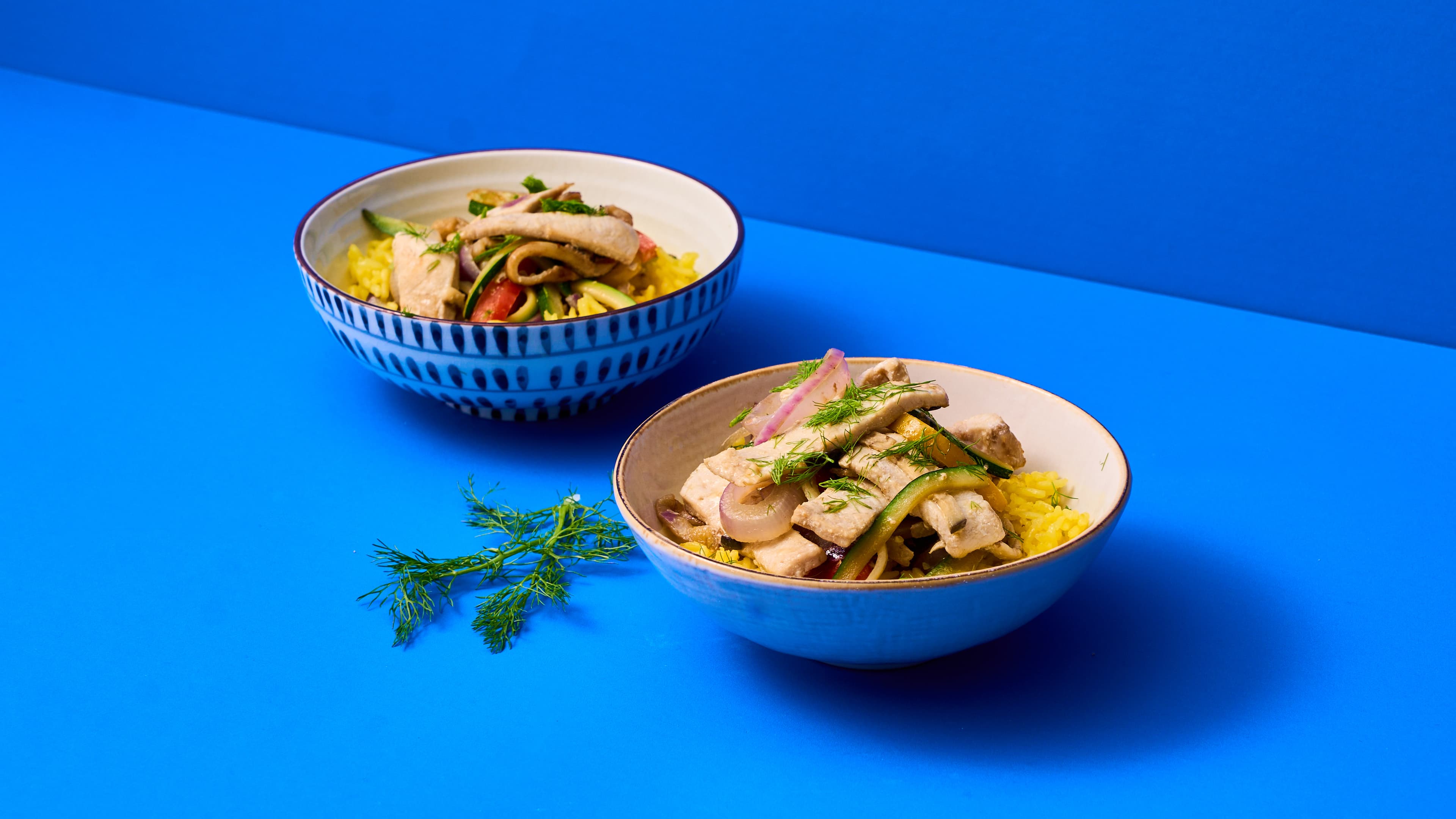 Pesce spada con verdure accompagnato da riso basmati allo zafferano