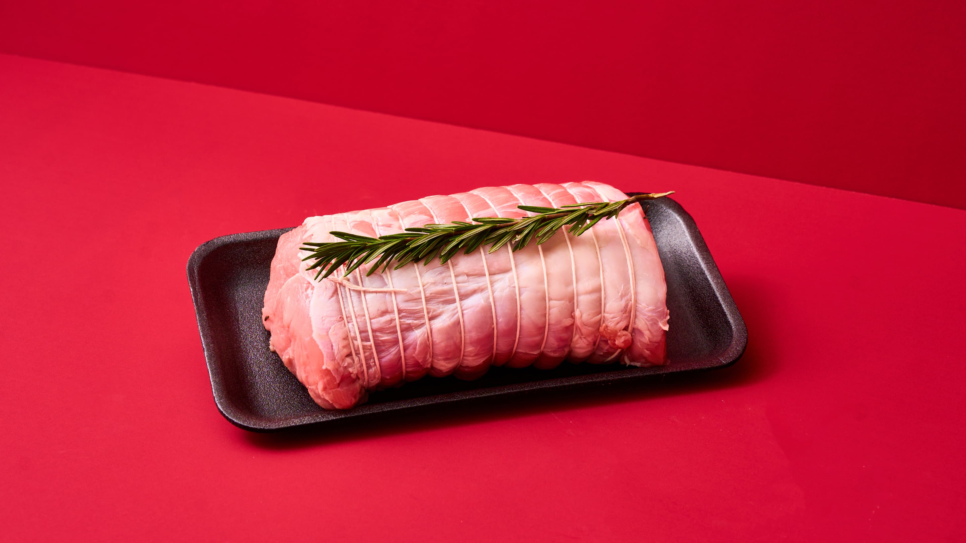 Carrè di vitello con misto di verdure al forno