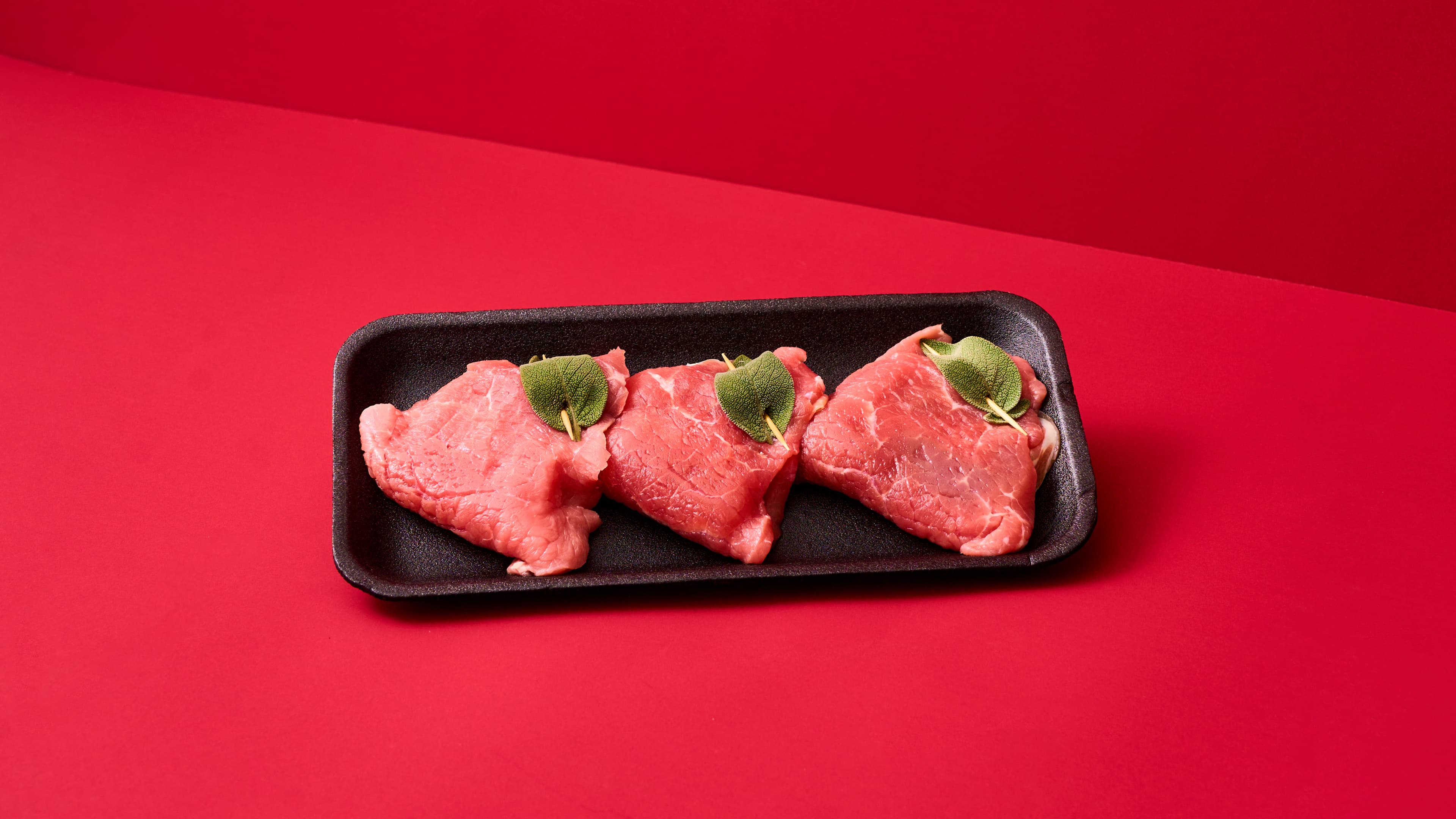 Saltimbocca con purea di zucca e salvia fritta