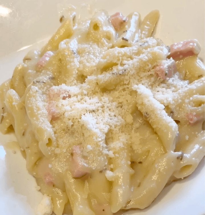 Pennette con crema di patate e prosciutto cotto
