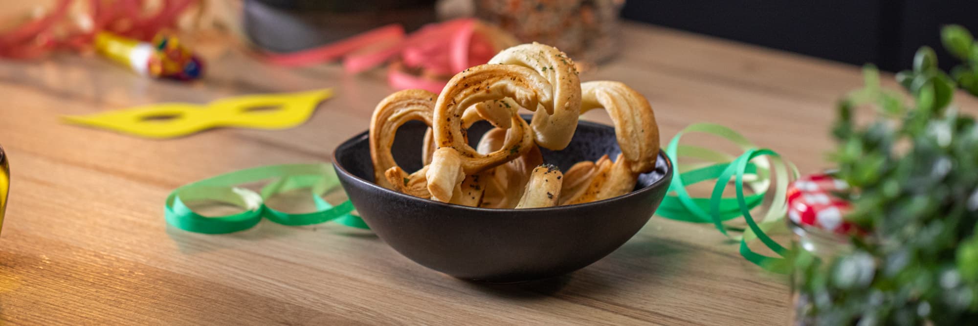 Stelle filanti di pasta sfoglia