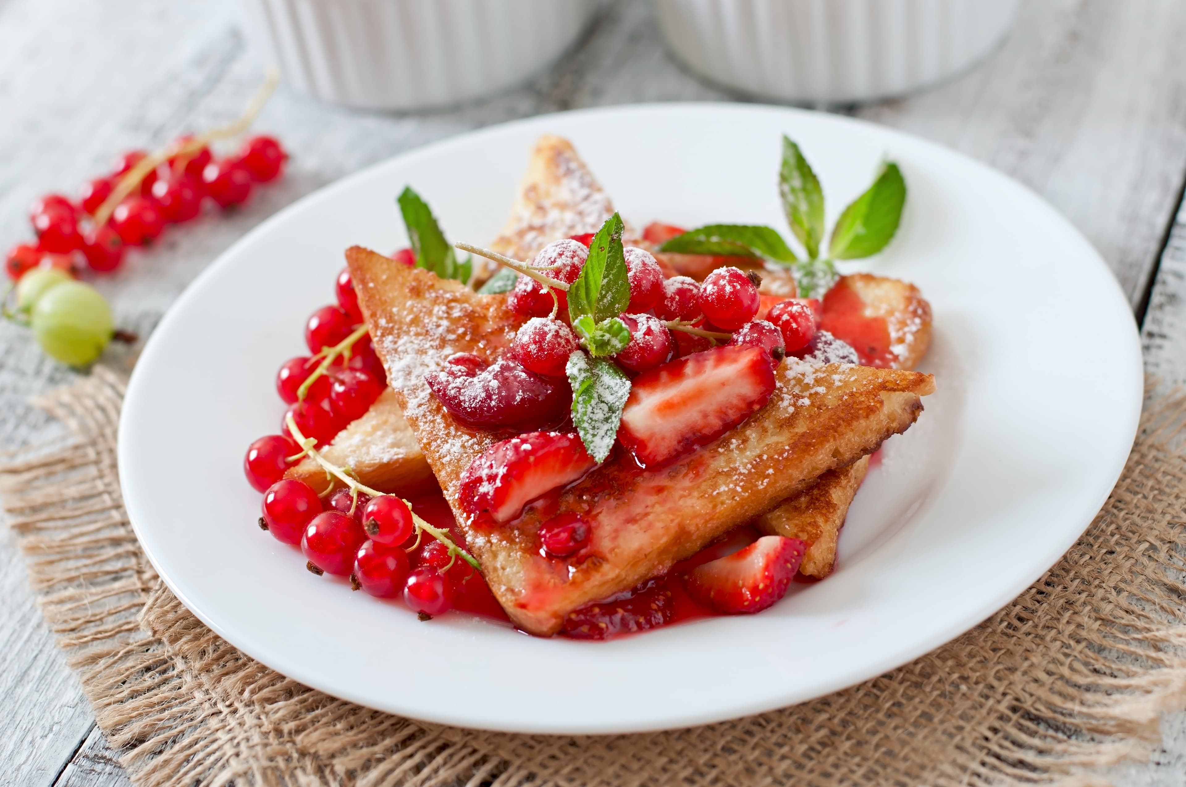 SPECIALI – esempio: French Toast con Fragole