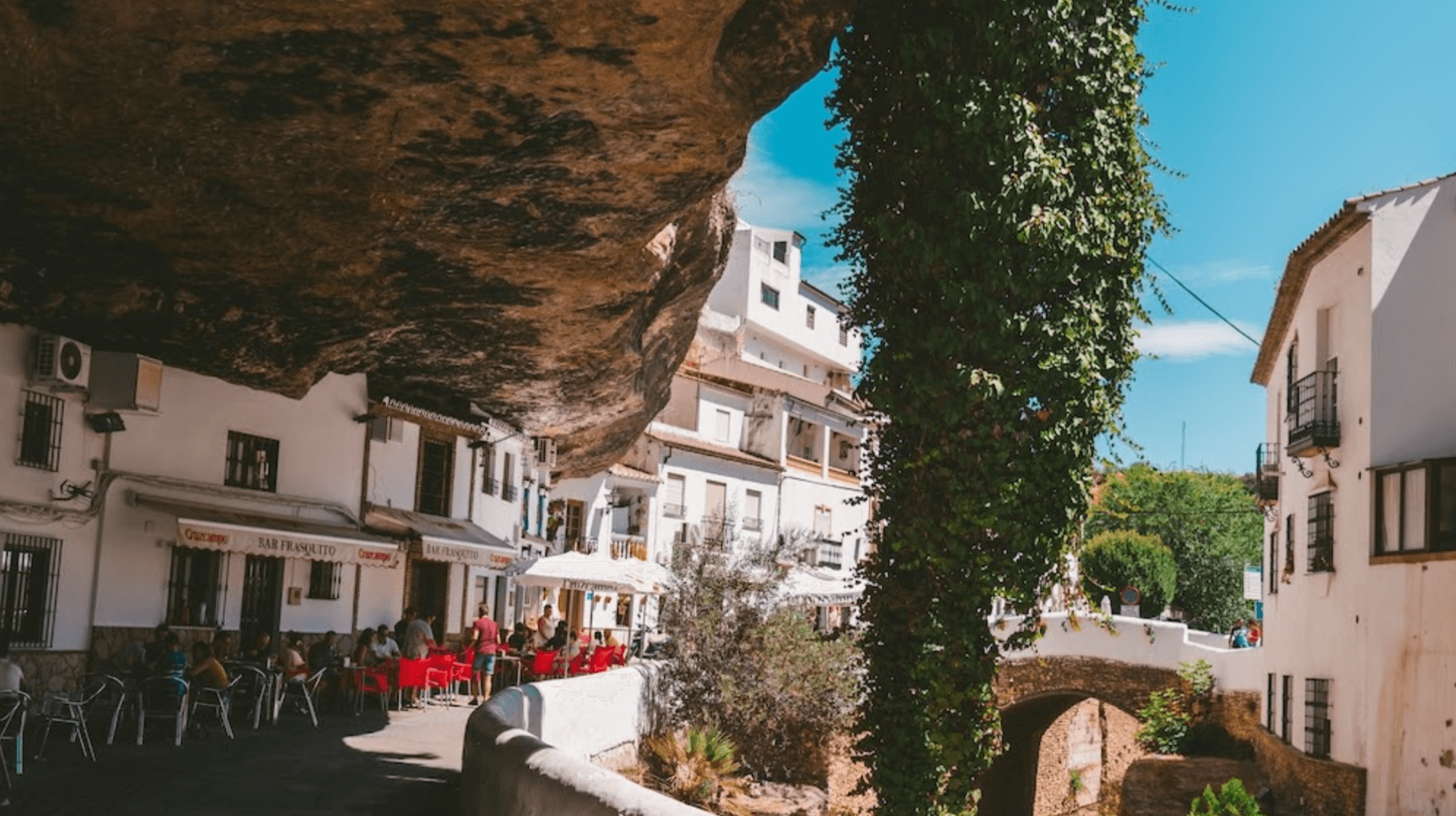 Una città nella roccia