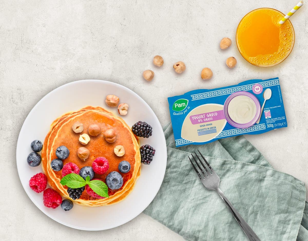 Pancake con farina integrale, yogurt greco e albume d’uovo