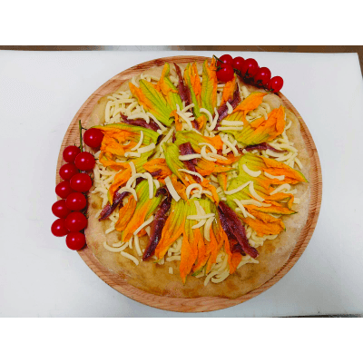 Pizza fiori di zucca e alici