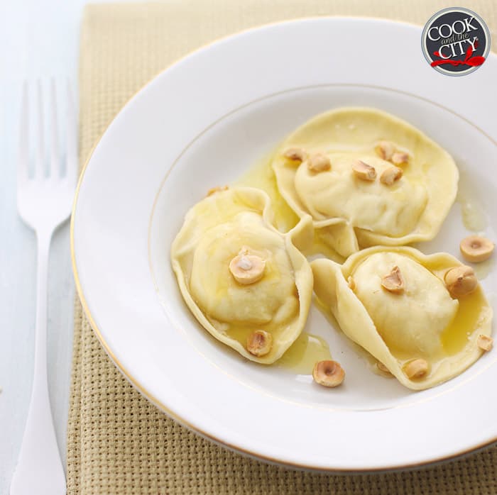 Tortelloni alle patate con nocciole