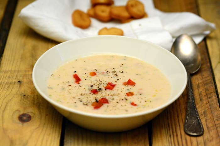 Crema di fagioli cannellini e cipollotti