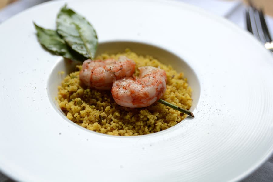 Cous cous con pistacchi e gamberi siciliani