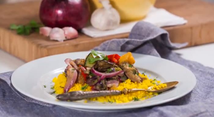 Cous cous vegetariano alla curcuma