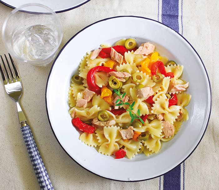 Farfalle di kamut con tonno e peperoni