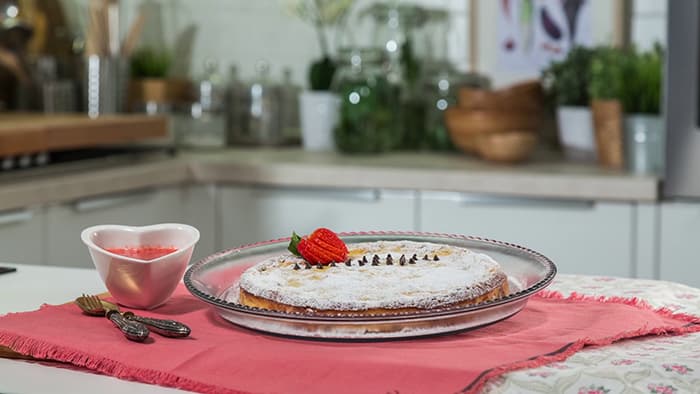 Torta gluten free con ricotta e gocce di cioccolato