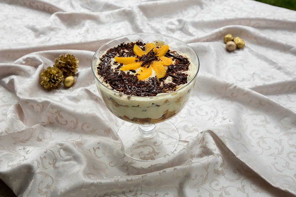 Trifle di panettone con mascarpone e cioccolato fondente