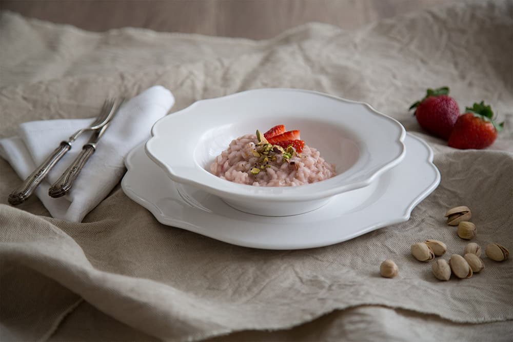 Risotto alle fragole con granella di pistacchi
