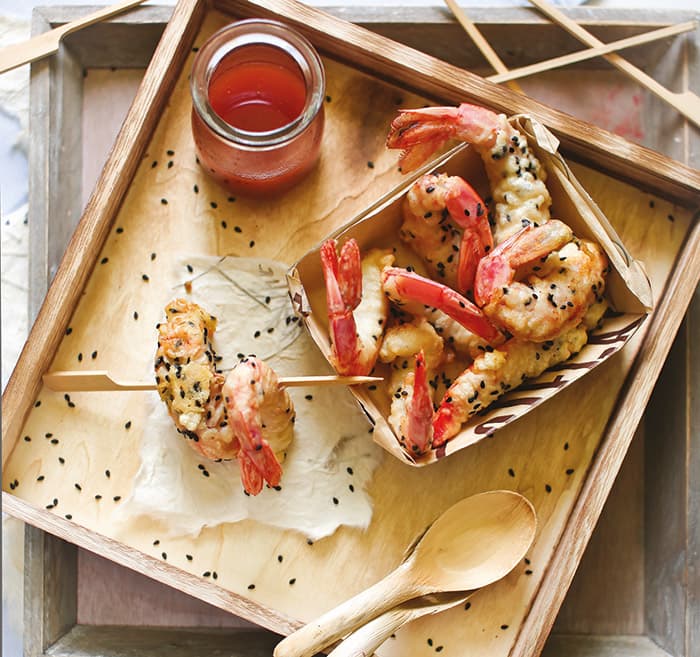 Gamberoni di tempura piccanti con semi di sesamo